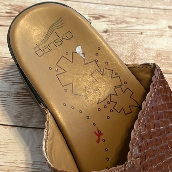 Dansko Woven Leather Sandal 2” Clogs Brown Size 37 NWOB - Picture 6 of 10